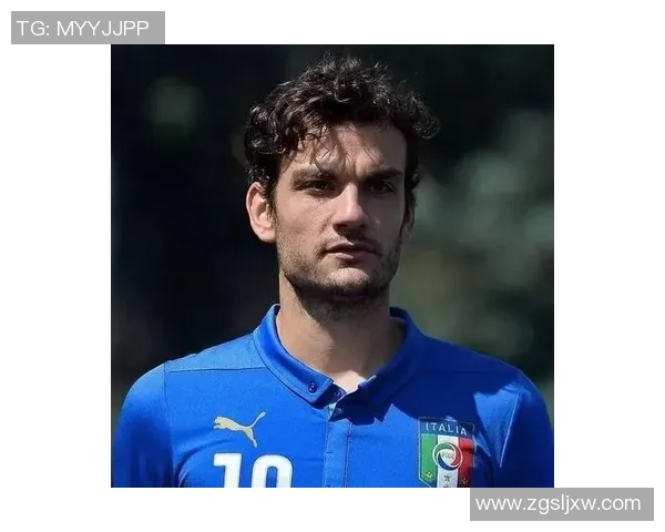 足坛男神盘点哪些足球巨星不仅球技出众颜值更是令人心动